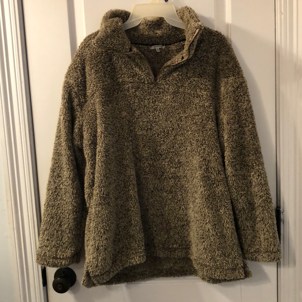 Size Medium Pullover